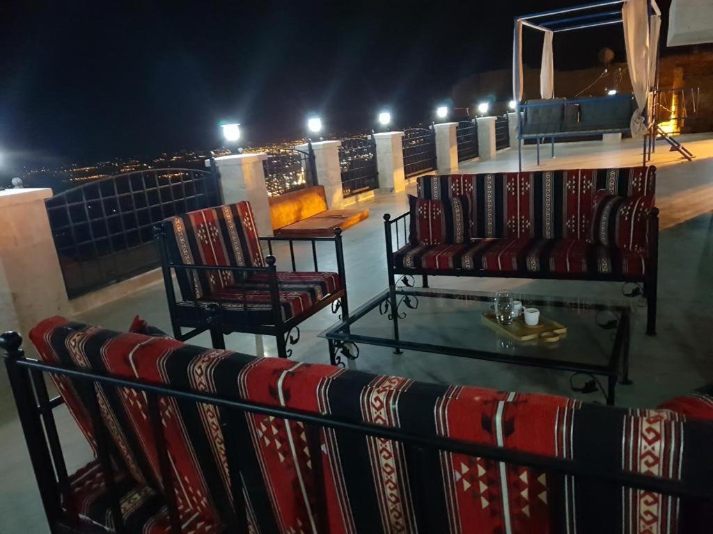 Mardin Tarihi Ulu Cami Yani, Tarihi Konak Exterior foto