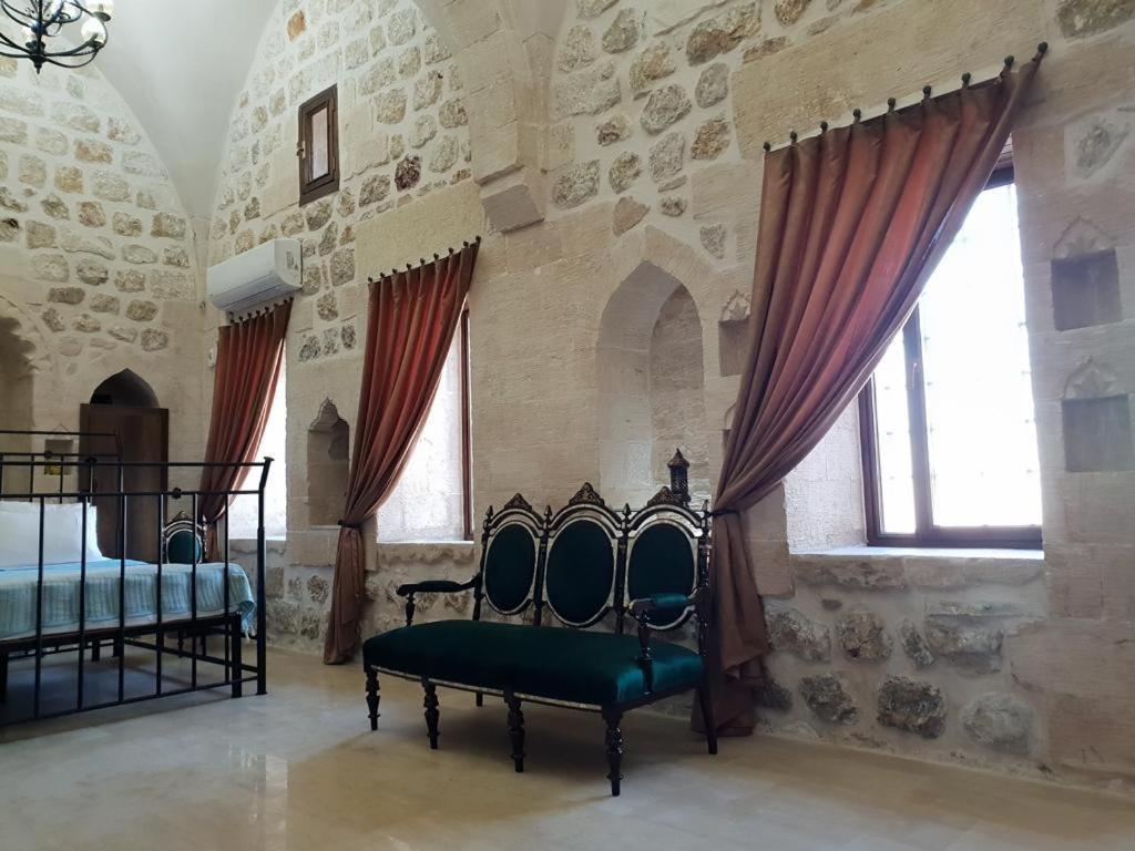 Mardin Tarihi Ulu Cami Yani, Tarihi Konak Exterior foto
