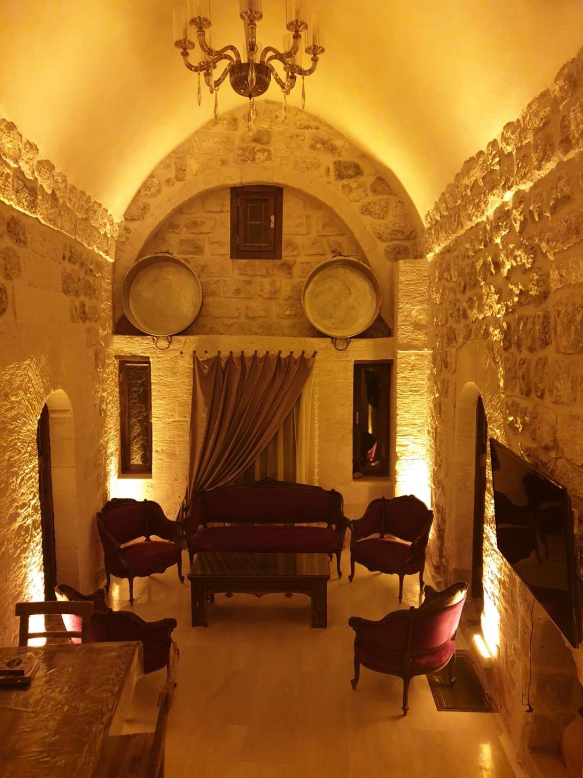 Mardin Tarihi Ulu Cami Yani, Tarihi Konak Exterior foto